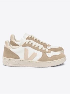 Veja V-10 Sneakers